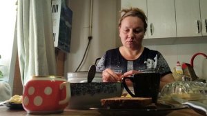 СХОДИЛИ В ЧИЖИК, КОЕ ЧТО КУПИЛИ/УТРО ПРИГОТОВИЛА ЗАВТРАК.