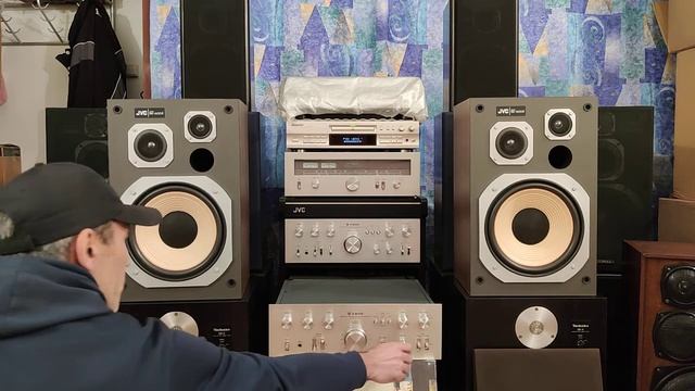 Акустика JVC SK-600ll и Trio KA-7300 смотреть онлайн