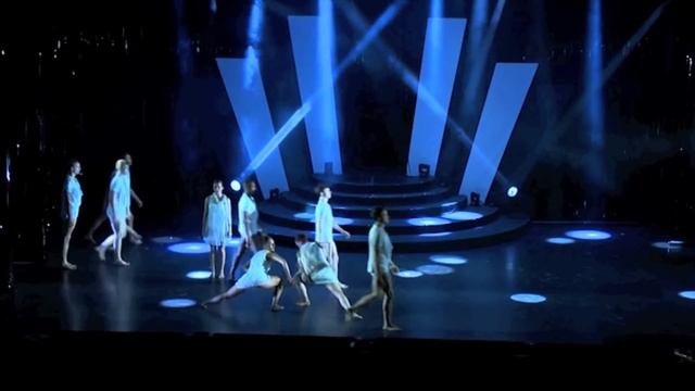 Bird College - Hollywood Boulevard