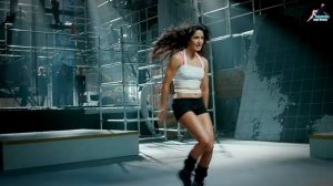 Jacqueline Fernandez & Katrina Kaif's Milky Thunder Thigh Hot Compilation