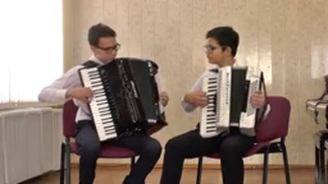 81528 Дуэт аккордеонистов, Нутевги Г., Пивович Д. г. Анадырь Свет и тени смотреть онлайн