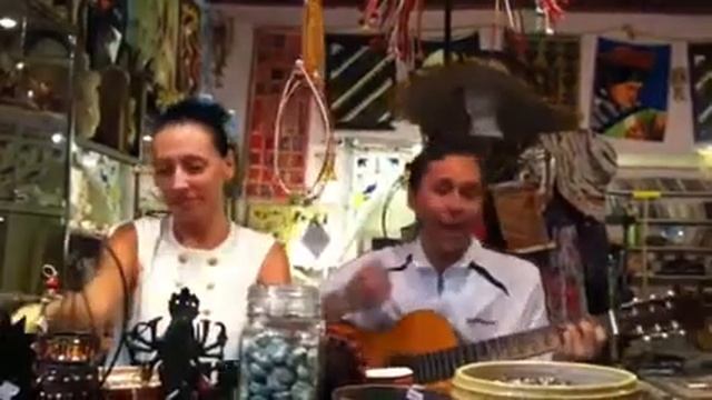 Концерт в магазине El Mate.одесса. тел377-860 смотреть онлайн