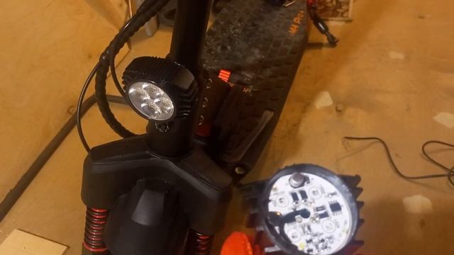 регулировка фонаря куго кирин м4 про + ( Kugoo Kirin M4 Pro + )