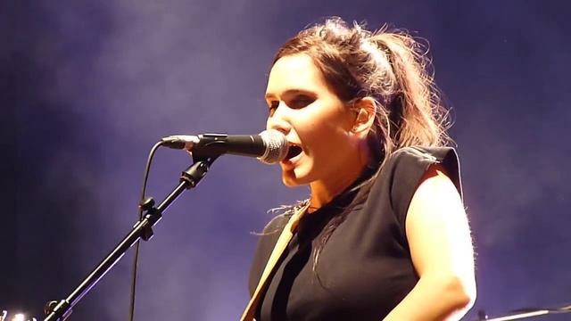 Sur mes gardes - Joyce Jonathan @ Brest смотреть онлайн