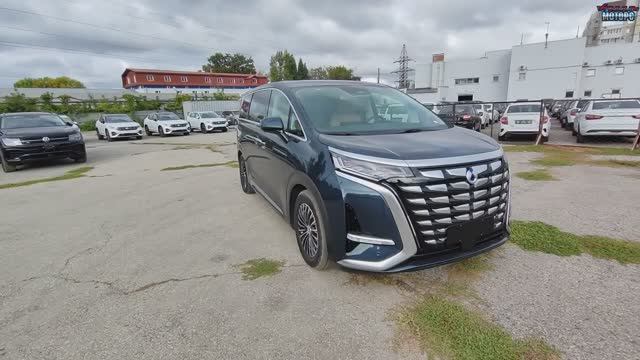 24 Denza D9 - краткий обзор