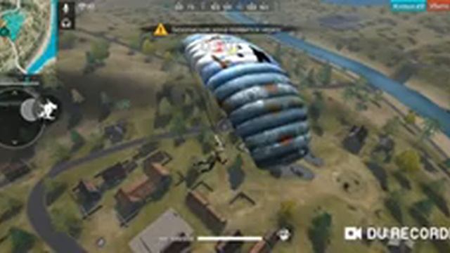 Играем в фри фаер смотреть онлайн