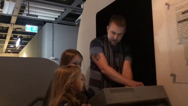 Музей Коперника. Полли Олли Марк Алиса смотреть онлайн