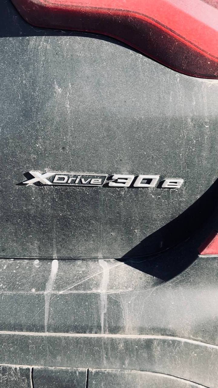 Редкий в наших краях кроссовер 🚗 🇩🇪 Гибрид BMW X3 xDrive 30e Встреча с подписчиками из ЕКБ. смотреть онлайн