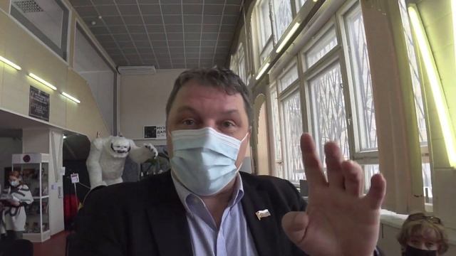 Полиции мало, едроссы подключили к моей травле прокуратуру ч.1/2 смотреть онлайн