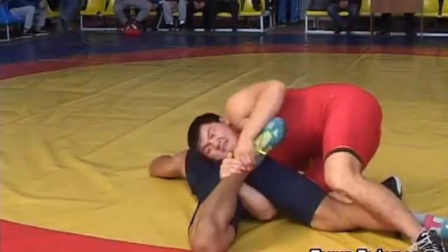 Спорт. Борьба. Турнир Кожомкула-2016. 97 кг 1\8 Чынгыз Керимкулов (РУОР)-Арсен Асанбеков (Токмок) смотреть онлайн