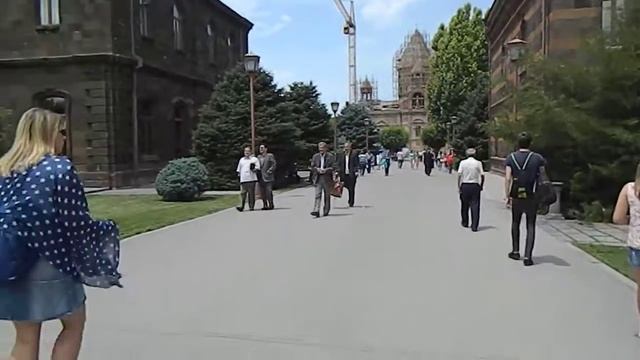 Эчмиадзин. Лето 2016 смотреть онлайн