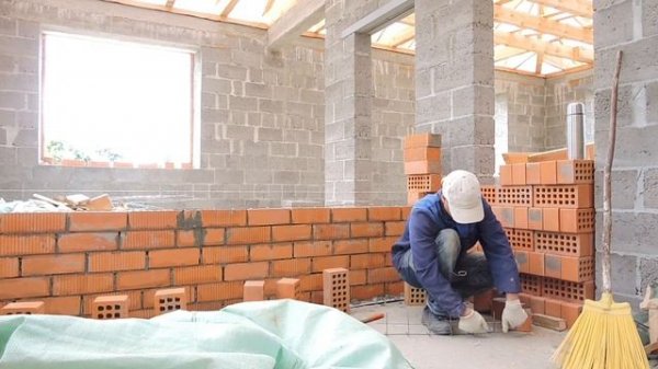 Возводим перегородки