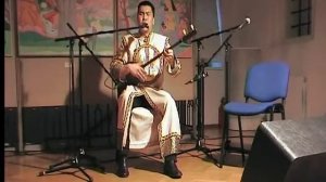 Мерген Тельденов в музее Рериха