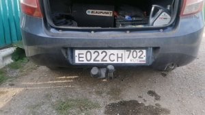 Lada Granta: Установка номерных рамок.