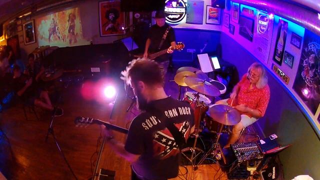 Bar Central with Crazy Grazy´s Band смотреть онлайн
