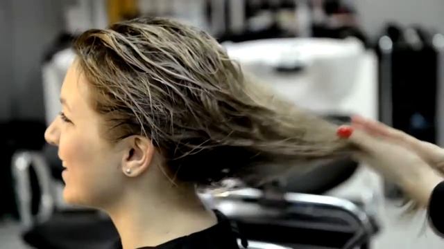 #inblondwetrust: Даша Андреева смотреть онлайн