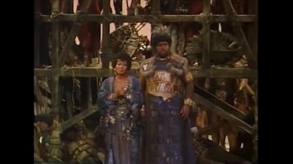 Aida 85' La Scala - Pavarotti