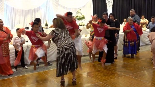 MR & MRS PUHOTAU - Wedding Celebration смотреть онлайн