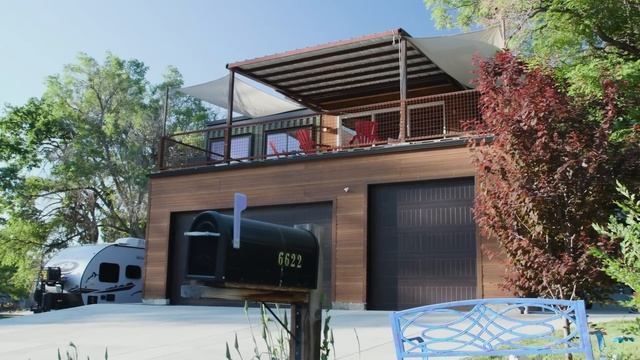 Leave Your Imprint: A Home Built To Withstand смотреть онлайн