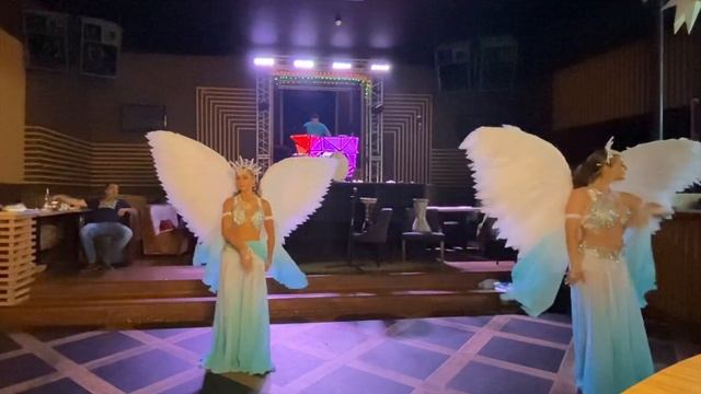 Sinners duet представляет премьеру номера «Angels» смотреть онлайн