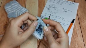 Плюшевые носочки для малышей из Alize Softy спицами. Подробный МК без привязки к плотности и размеру