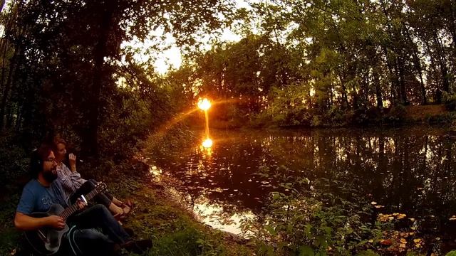 Ира Соловьева, Руслан Украинский - Музыка волн (В. Цой) Андреевские пруды смотреть онлайн