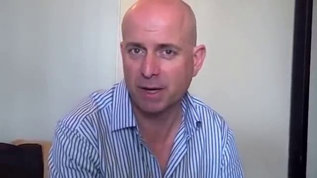 CorkSavvy talks to Andrew Hales, Winemaker at Greg Norman Estates смотреть онлайн