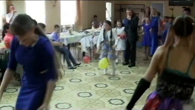 выпускной 4А класс смотреть онлайн