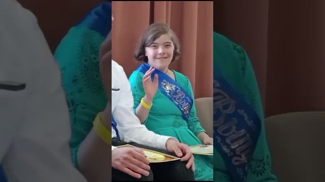 Кмб 4. Глезеров Фима играет на кларнете. Выпускной 2024.