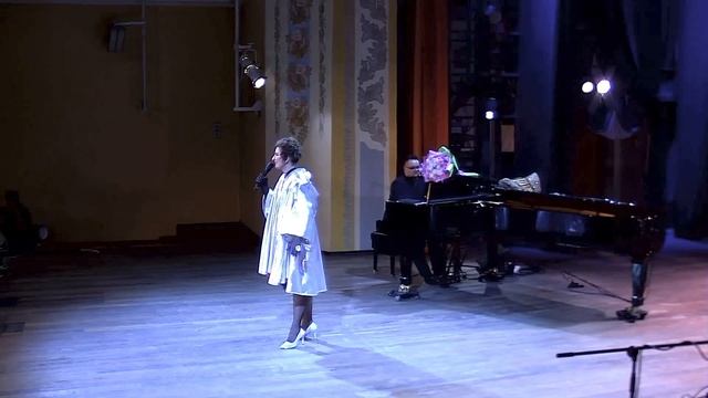 «Живу как хочу - легко и светло» (Д. Ковзель - Р. Рождественский), февраль 2023 смотреть онлайн