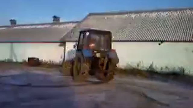 дрифт на прокаченом тракторе смотреть онлайн