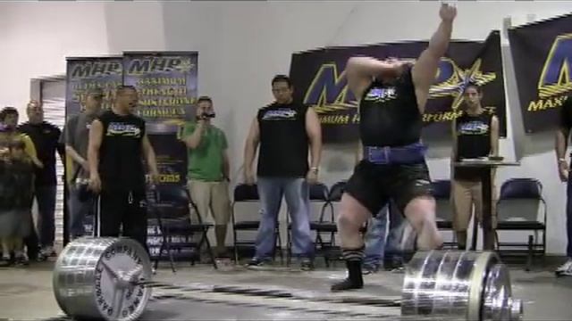Benedikt Magnusson Sets a World Record with a 1015 Pull! смотреть онлайн