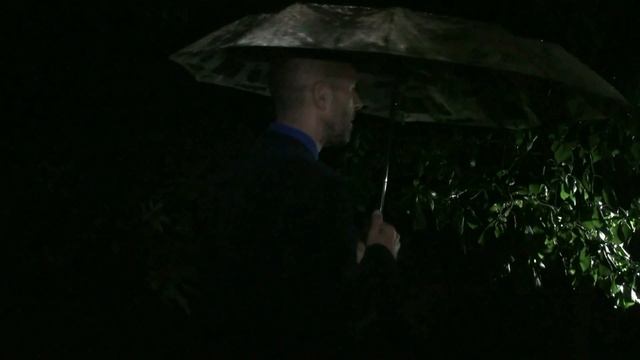 БЕЛАЯ ВОРОНА смотреть онлайн