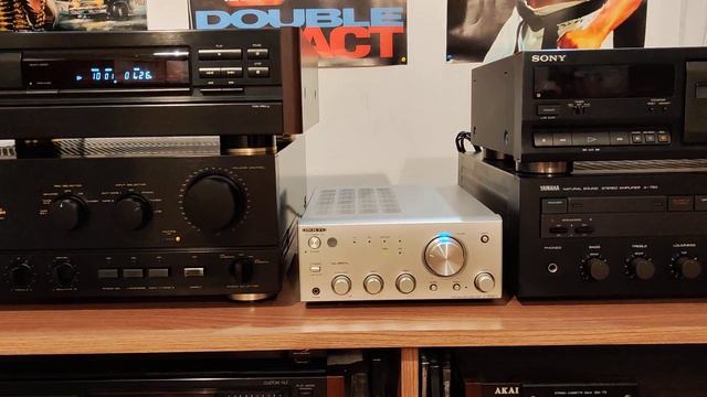 Усилитель Onkyo A-905FX, подарок по этой цене смотреть онлайн