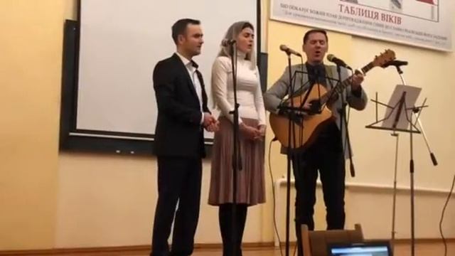 Не стучися в окошечко пташечка, смотреть онлайн