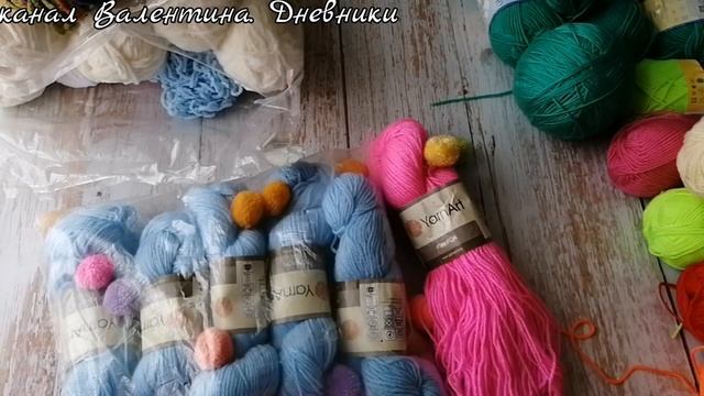 360 Выбираю нужную пряжу для вязания детской кофточки. Из какой начать вязать не решила.Болталочка смотреть онлайн