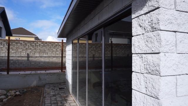 Остекление барбекю зоны сдвижной безрамной системы. #остекление #Артмакс смотреть онлайн