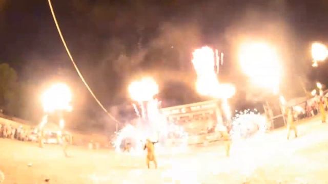 Шоу огнемётов - огненное шоу Фаренгейт смотреть онлайн