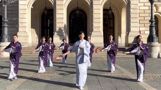 群舞 千本桜 - Gunbu Senbonzakura - Alte Oper - Frankfurt, Germany смотреть онлайн