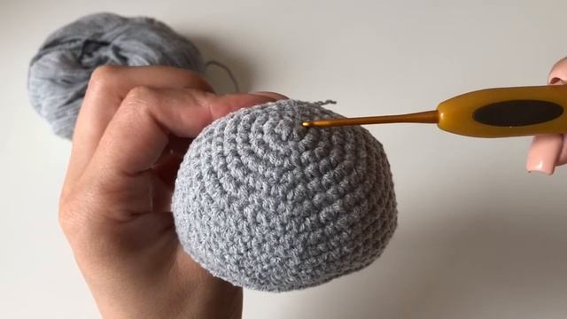 КАК СВЯЗАТЬ ИГРУШКУ КРЮЧКОМ/ Летучая Мышка смотреть онлайн