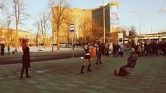 ЗАЖИГАТЕЛЬНОЕ FIRE SHOW (фаер шоу, огненное шоу) м.ВДНХ смотреть онлайн