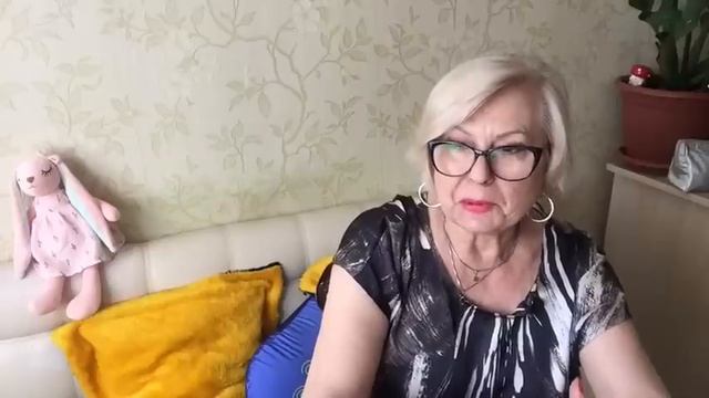 #718 Поворчала немножко... смотреть онлайн