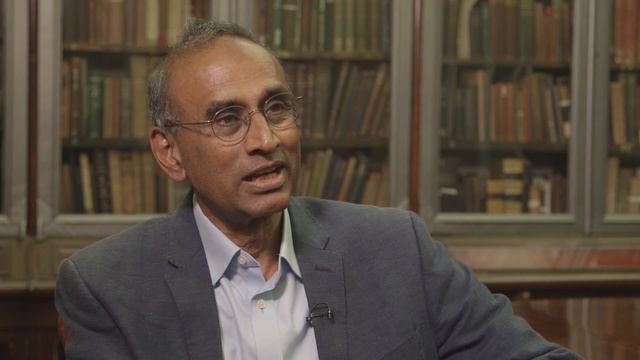 Venki Ramakrishnan and the importance of sharing insights of scientific research with the public’ смотреть онлайн