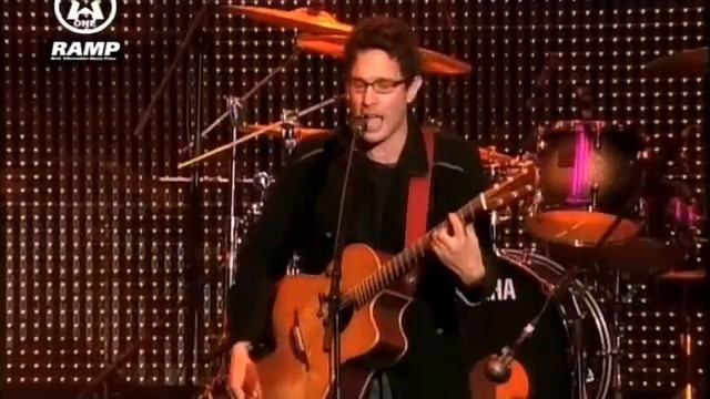 Yoav - Beautiful Lie (live) смотреть онлайн