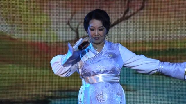 Луиза Мортай оол   Байлак чуртум  Виктор Кок оол