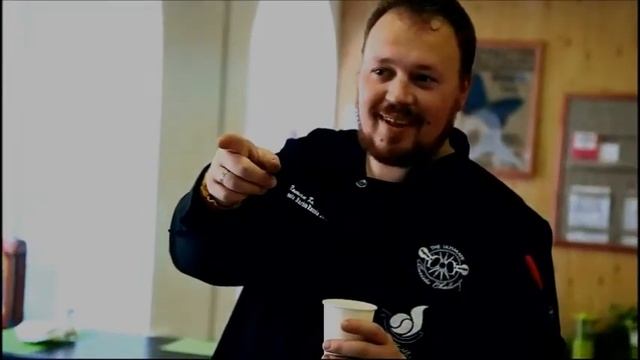 Robusta club - Утро в кофейне смотреть онлайн