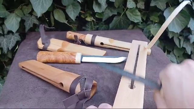 Нож Манси, сталь Х12МФ, рукоять кап березы, рог, деревянные ножны смотреть онлайн