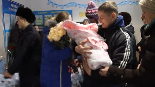 Выписка с роддома. смотреть онлайн