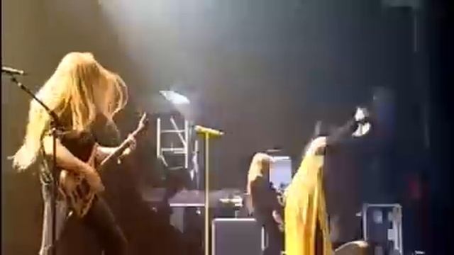 Nightwish   Live At Lowlands 2005.mp4