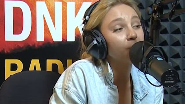 Знай Наших - Яна Клим и Андрей Царь смотреть онлайн